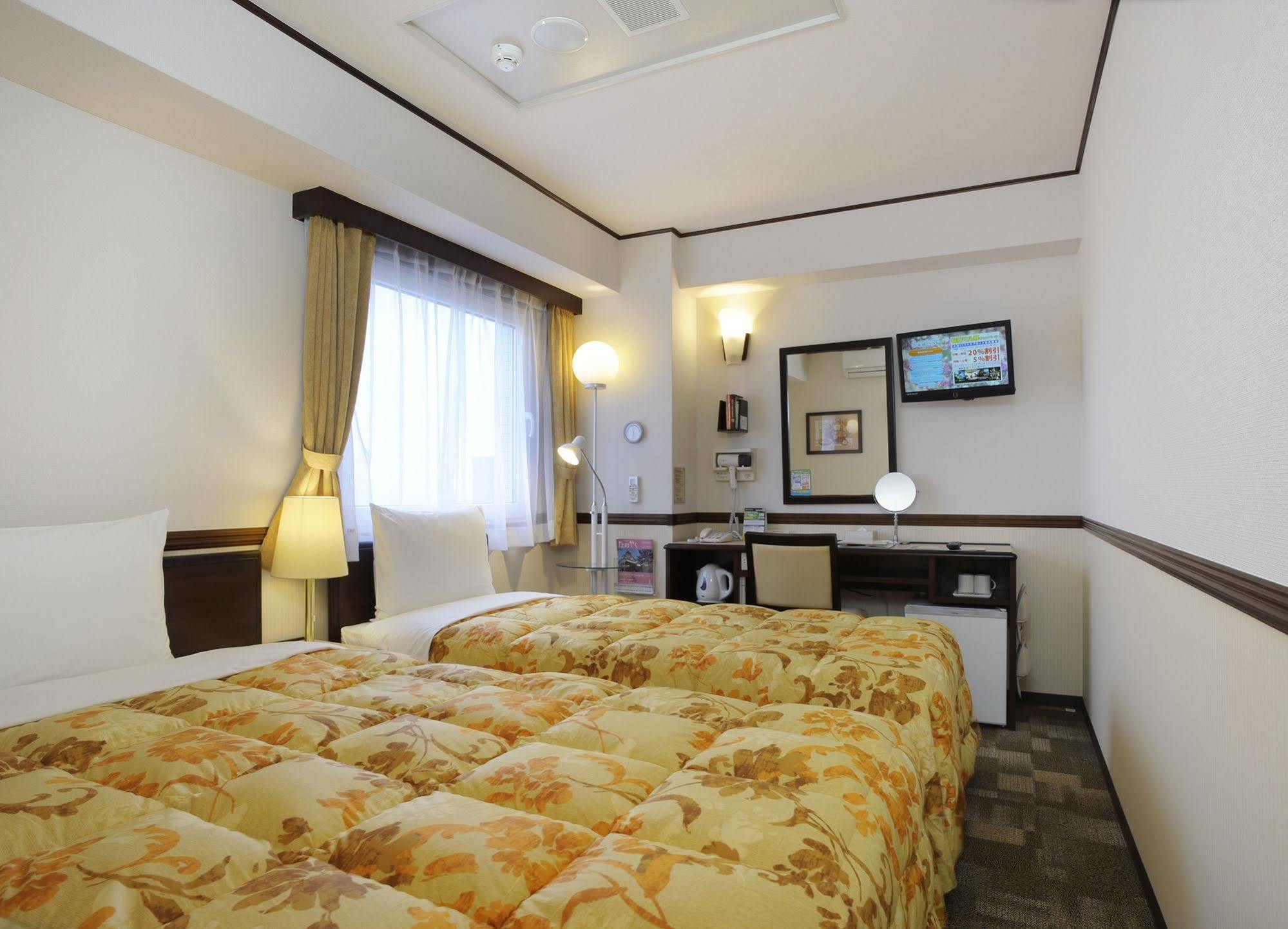 Toyoko Inn Kagoshima Temmonkan No 1 מראה חיצוני תמונה