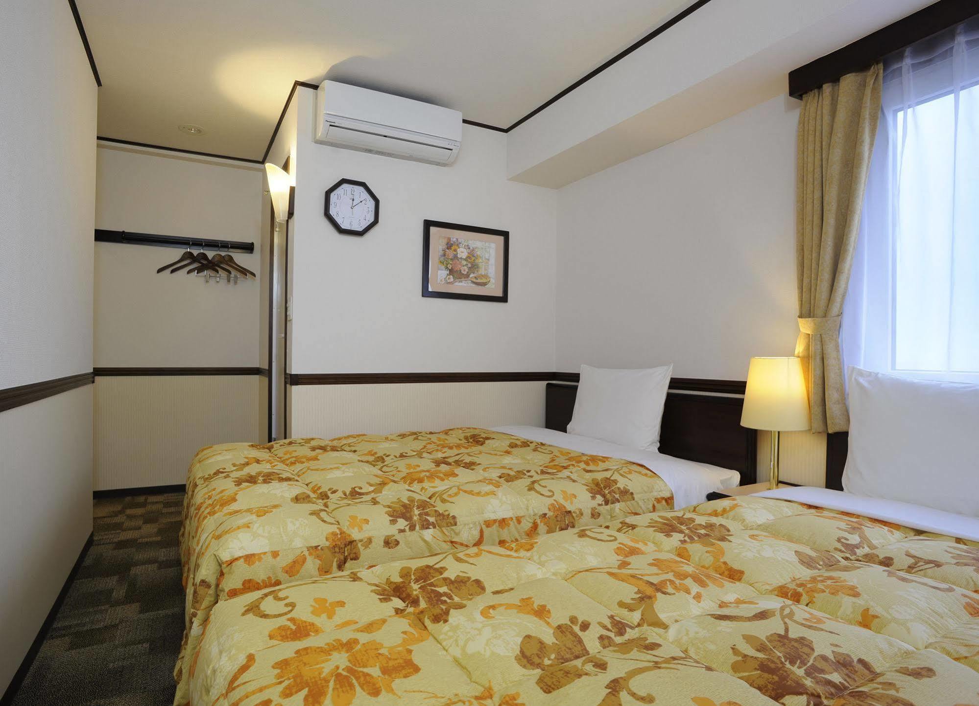 Toyoko Inn Kagoshima Temmonkan No 1 מראה חיצוני תמונה