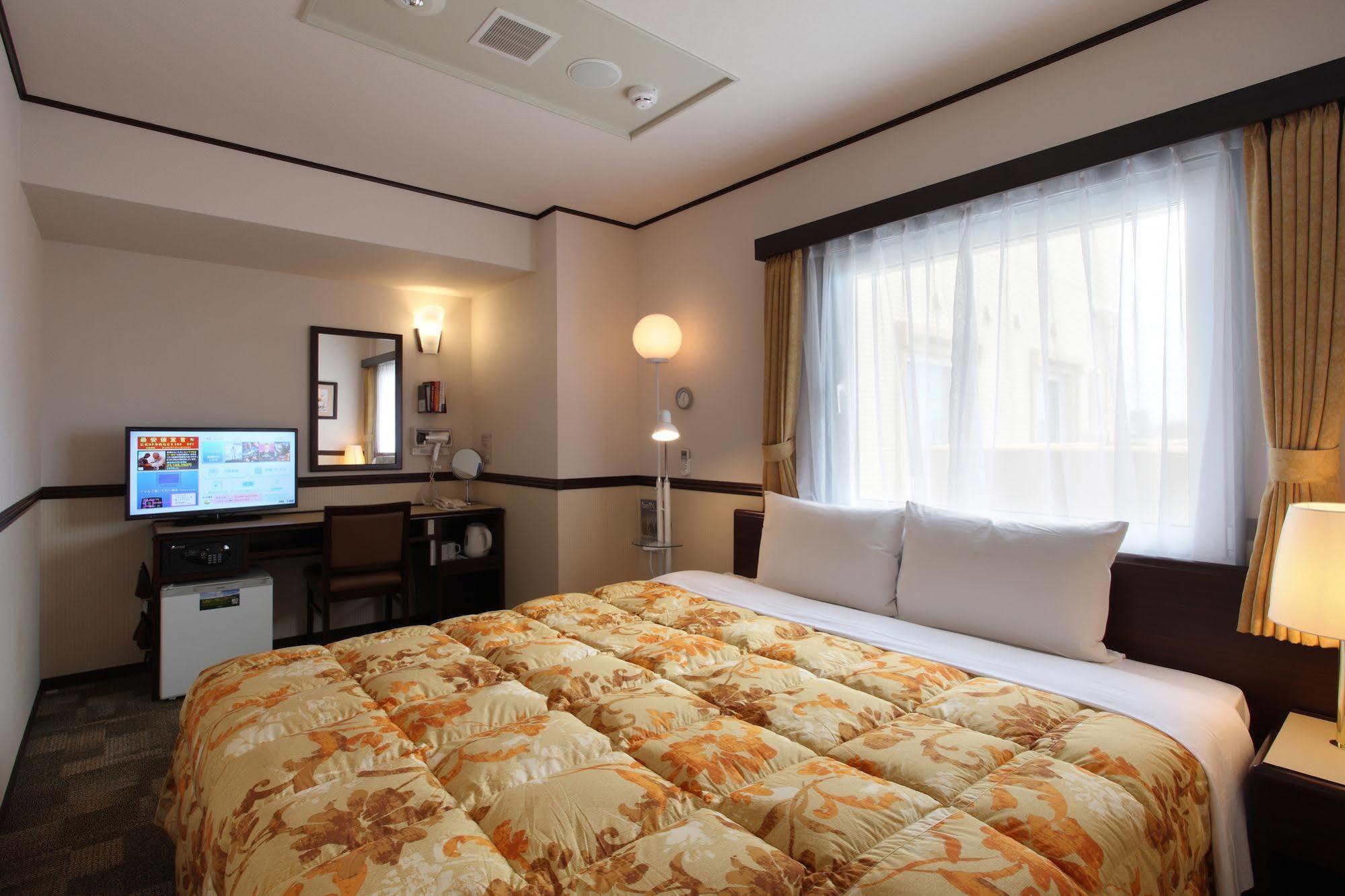 Toyoko Inn Kagoshima Temmonkan No 1 מראה חיצוני תמונה